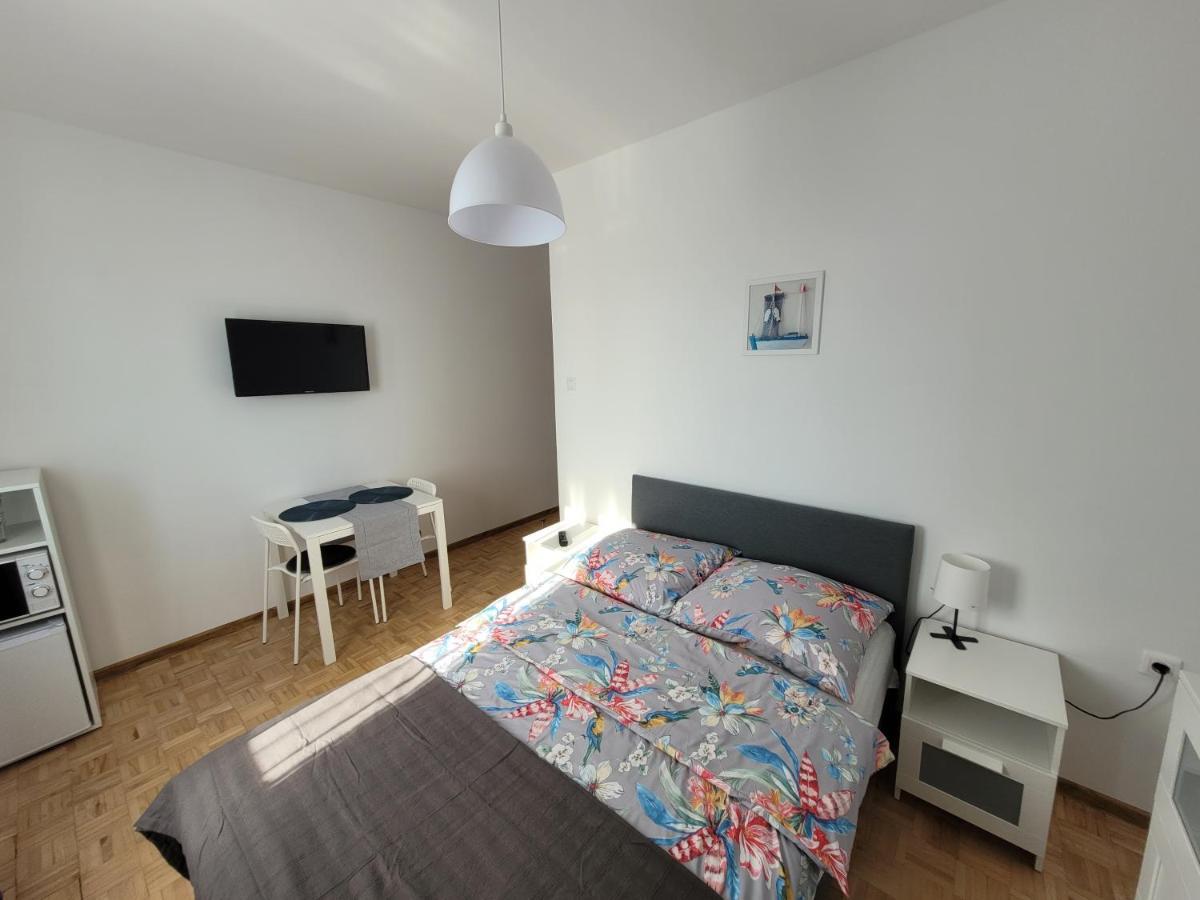 Apartamenty I Pokoje Goscinne Zosia Дарлувко Екстер'єр фото