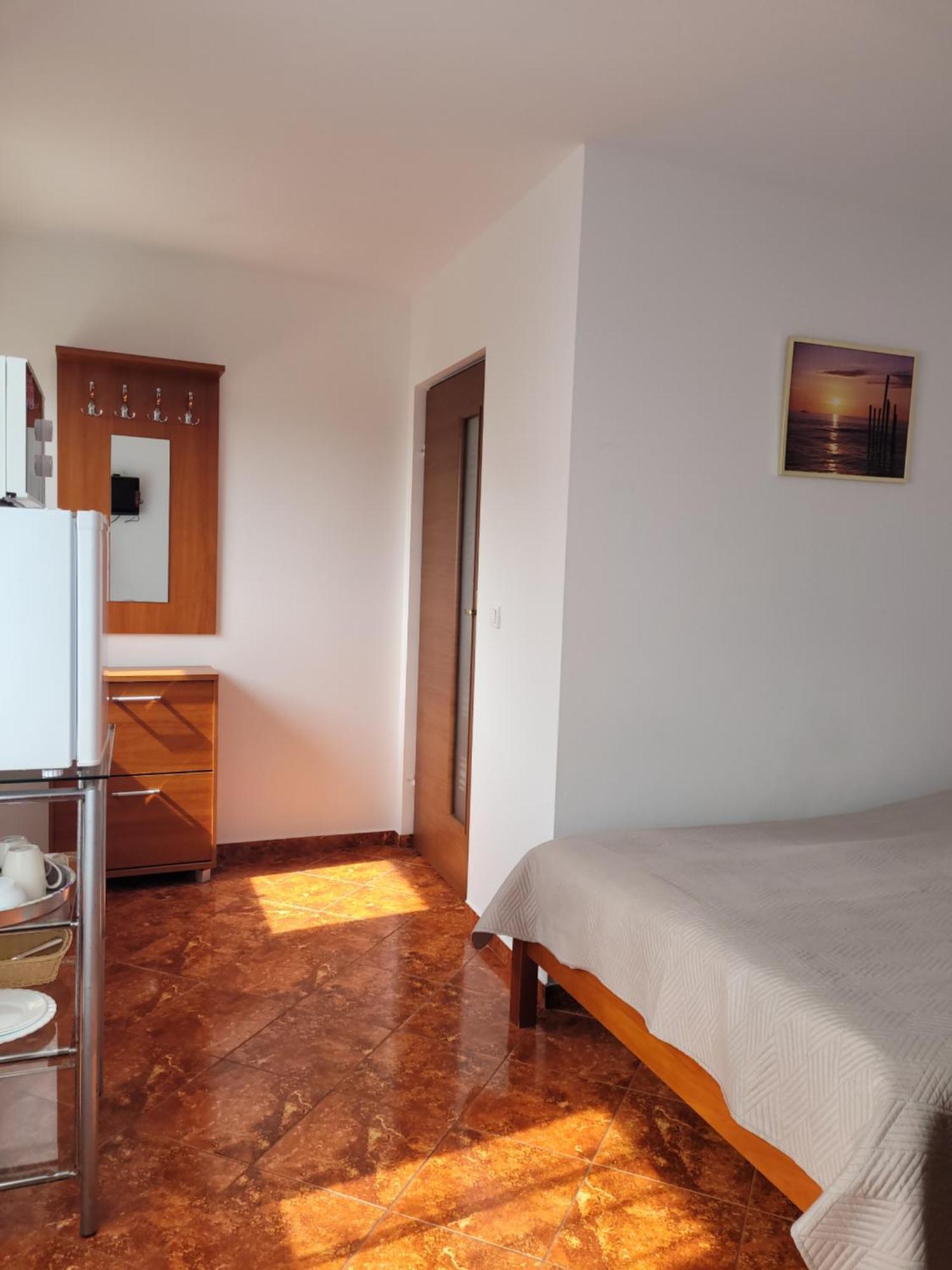 Apartamenty I Pokoje Goscinne Zosia Дарлувко Екстер'єр фото